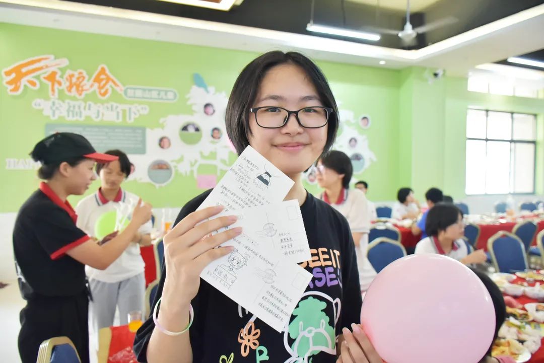 photo-1494949649109-ecfc3b8c35df.jpg 圖片